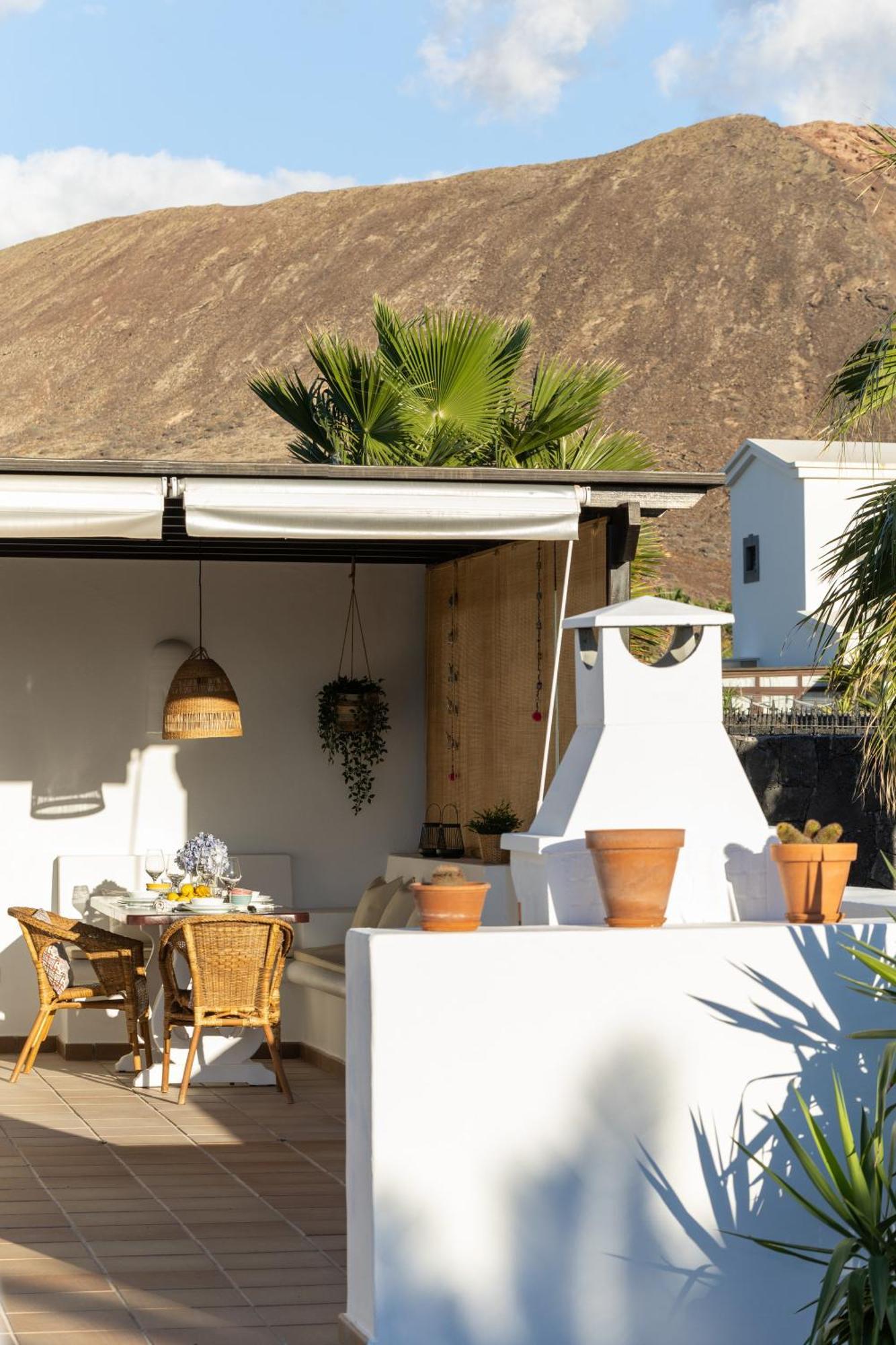 Villa Mo Luxury Heated Pool Playa Blanca  Exterior photo